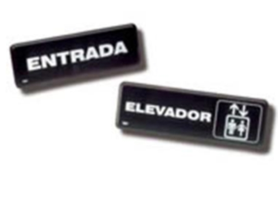 Se&ntilde;alamientos plastico sablon ba&ntilde;o hombres 23x7.5 mod. 7918